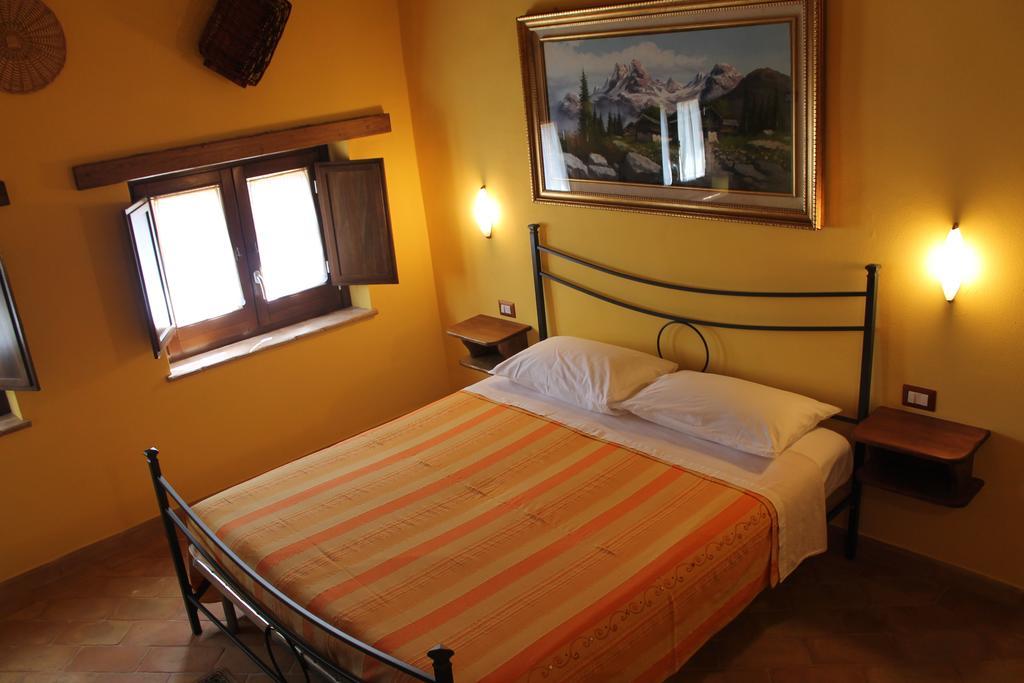 Agriturismo Borgo Pirolino Orvieto Pokoj fotografie